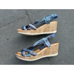 CYPRES damessandaal blauw, maat 37
