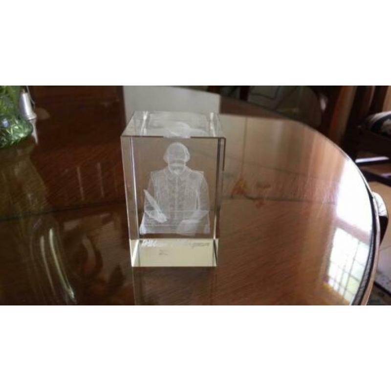 Prachtige 3 d glazen kunstobject william shakespeare