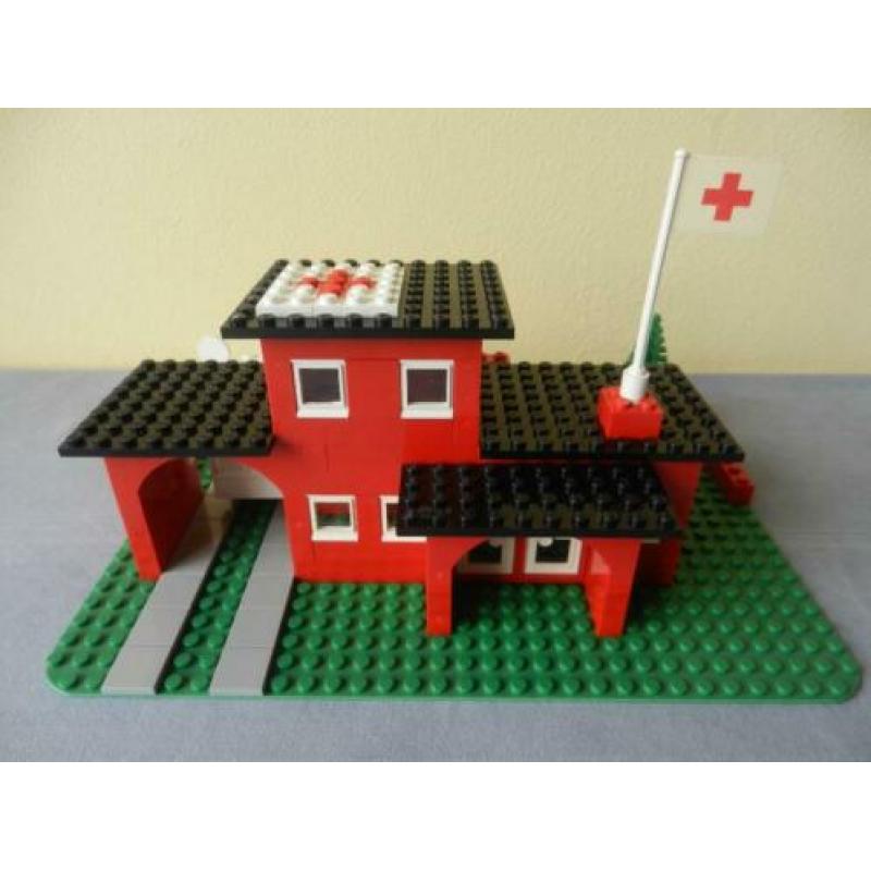 Lego 363 ziekenhuis (uit 1975)