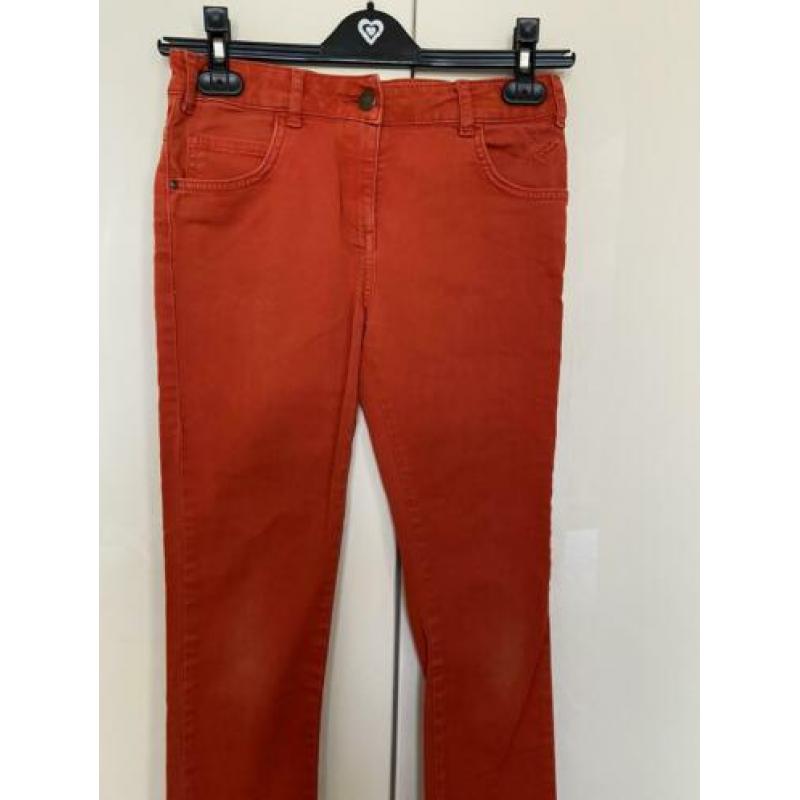 Oranje spijkerbroek, maat 152
