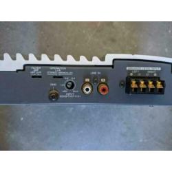 Kenwood versterker KAC-626