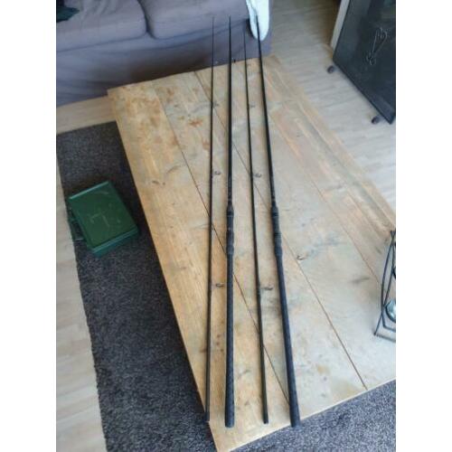 2 Fox Warrior 12ft 2,5lb karperhengels