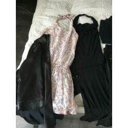 Pakket dames kleding, 17 stuks, maat M/L.