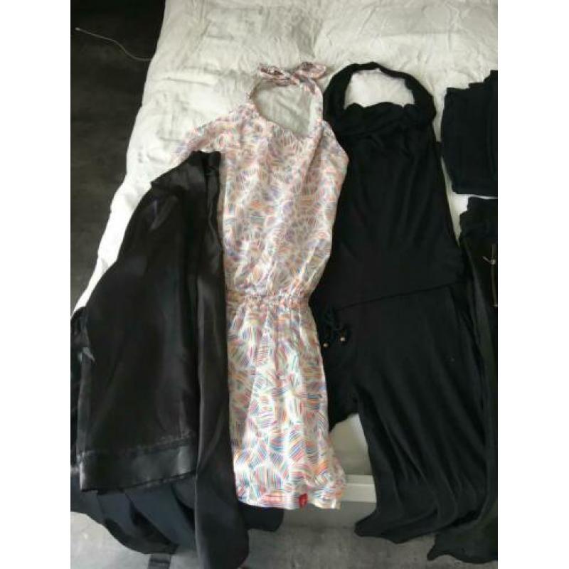 Pakket dames kleding, 17 stuks, maat M/L.