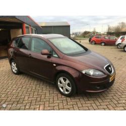 Seat Altea XL 1.6 Stylance 4499 euro