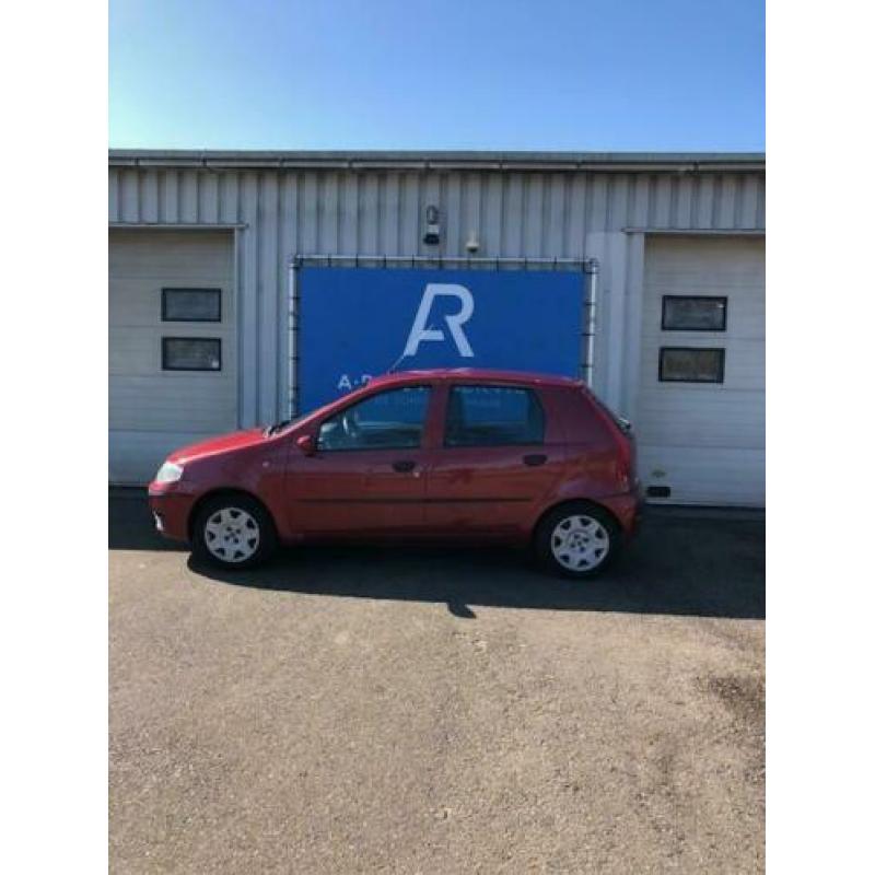FIAT Punto 1.2 5DR Dynamic met airco