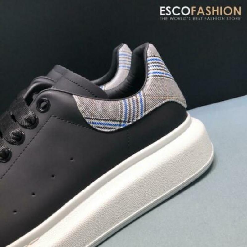 Alexander McQueen Sneakers #14