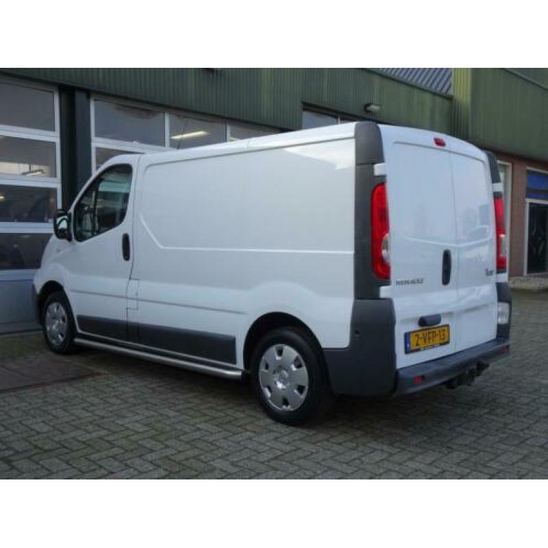 Renault Trafic 2.0 dCi T27 L1H1 Airco Trekhaak Navigatie Bpm