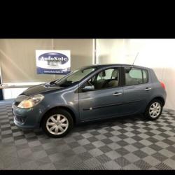 Renault Clio 1.6-16V AUTOMAAT Dynamique Luxe slechts 60.000