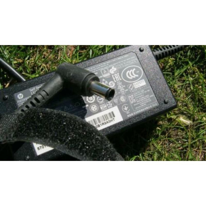 Adapter HP TPC-LA581 zie foto,s voor info