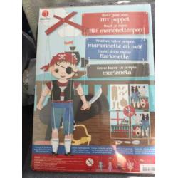 2 leuke knutsel pakketjes Marionetpop piraat ridder