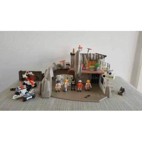 Zeer uitgebreide set Playmobil topagents hoofdkwartier 4875