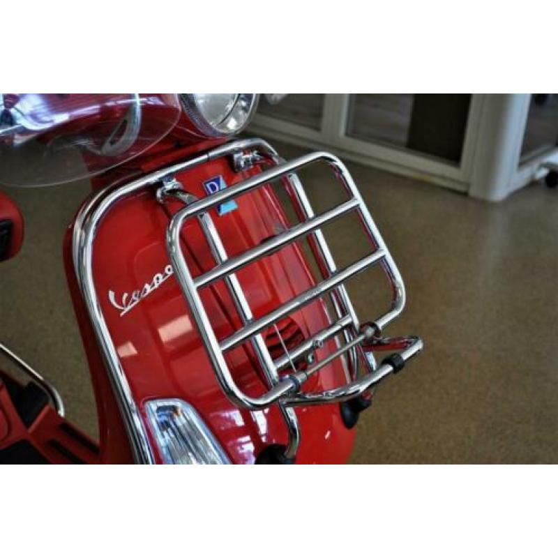 Vespa Snorscooter LX 2T 'Rosso Corsa Beugelset, Alarm, Nieuw