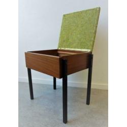 Vintage naaikistje teak hout kruk bijzettafel kruk