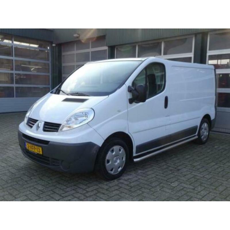 Renault Trafic 2.0 dCi T27 L1H1 Airco Trekhaak Navigatie Bpm