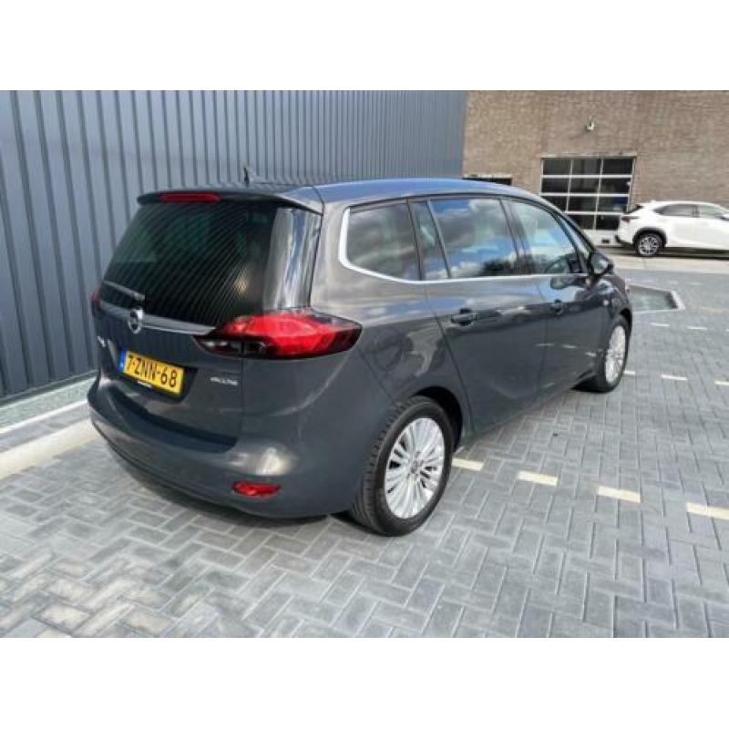 Opel Zafira Tourer 1.4 T 140Pk Business+ 7p. | Camera | Navi