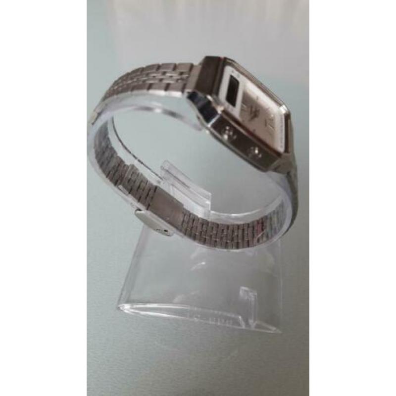 Comodoor horloge