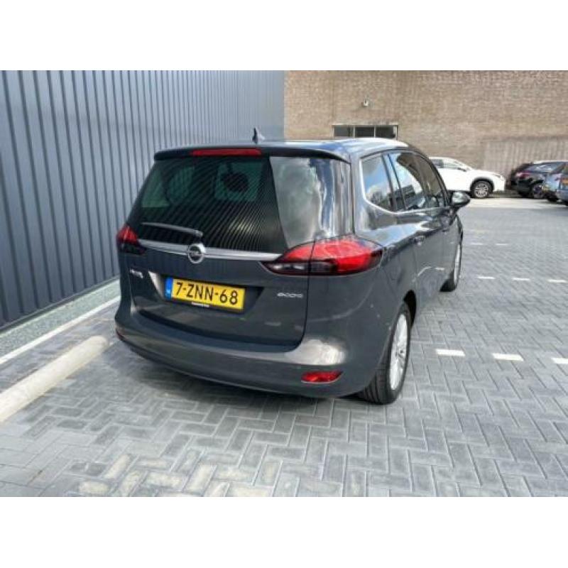 Opel Zafira Tourer 1.4 T 140Pk Business+ 7p. | Camera | Navi