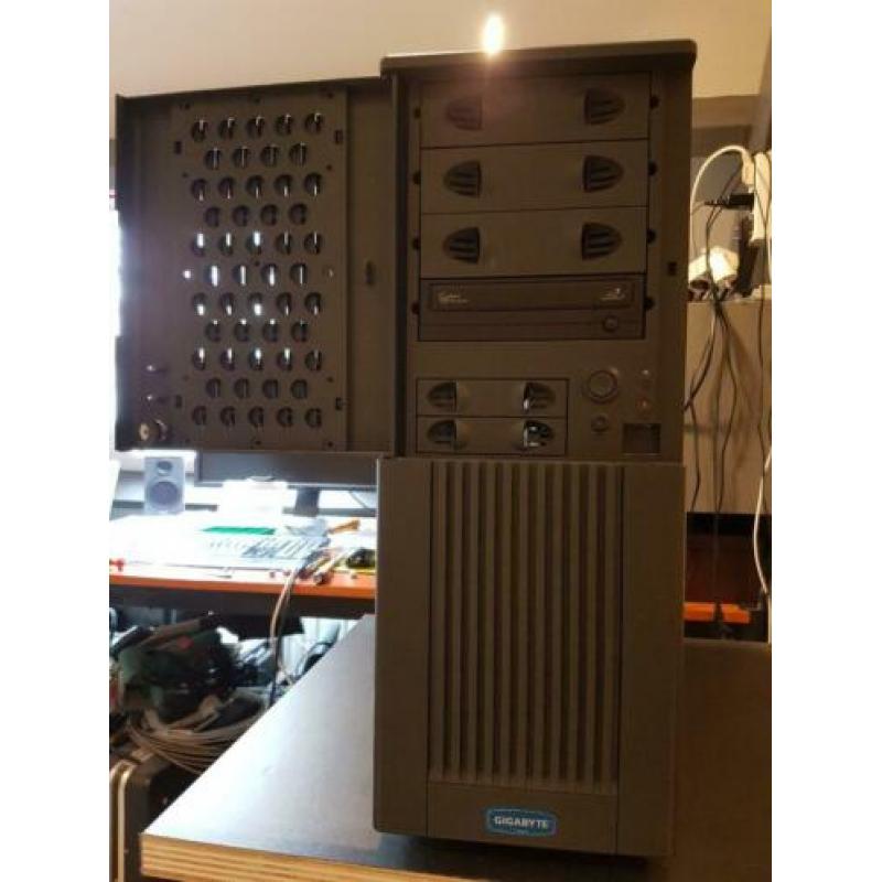 Desktop PC