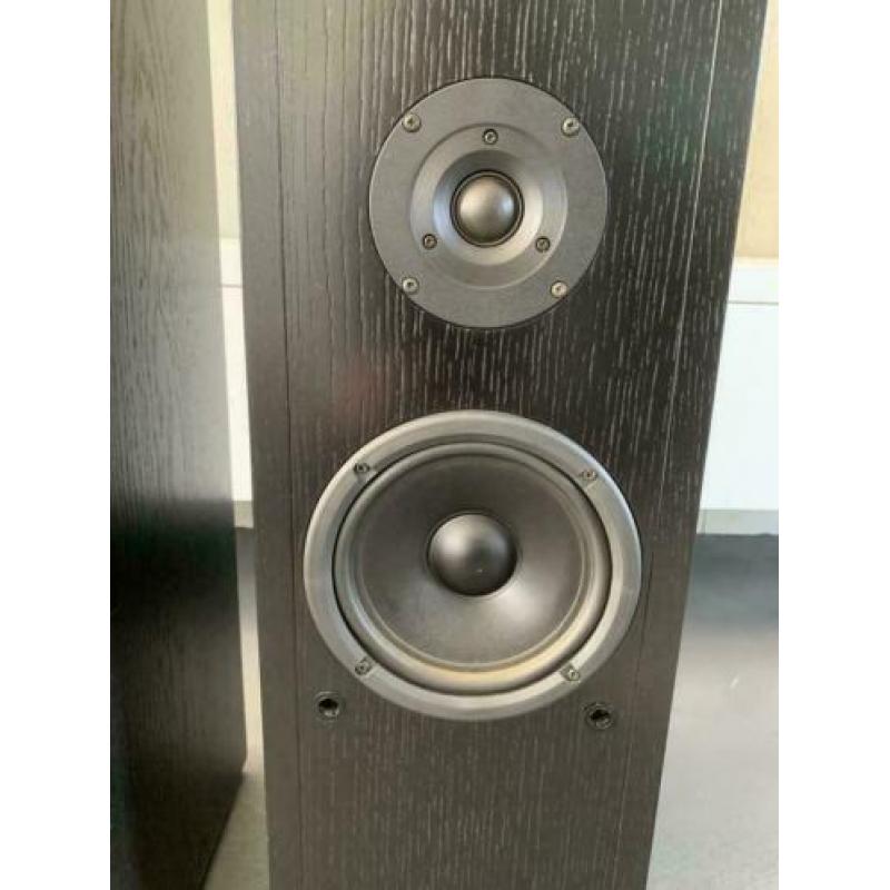 2 grote luidsprekers boxen 90 W/140 W