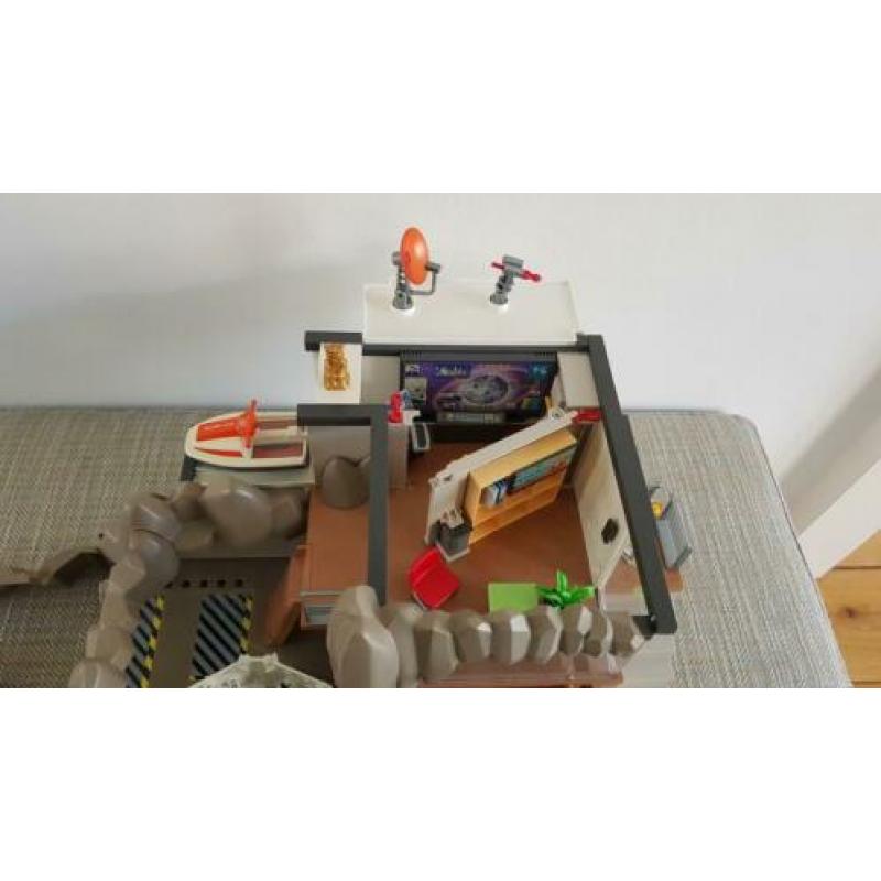Zeer uitgebreide set Playmobil topagents hoofdkwartier 4875
