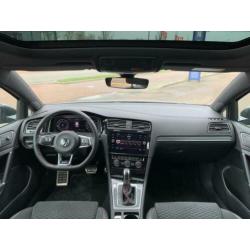 Volkswagen Golf 2.0 TSI GTI Performance | PANO | AUT | DSG |