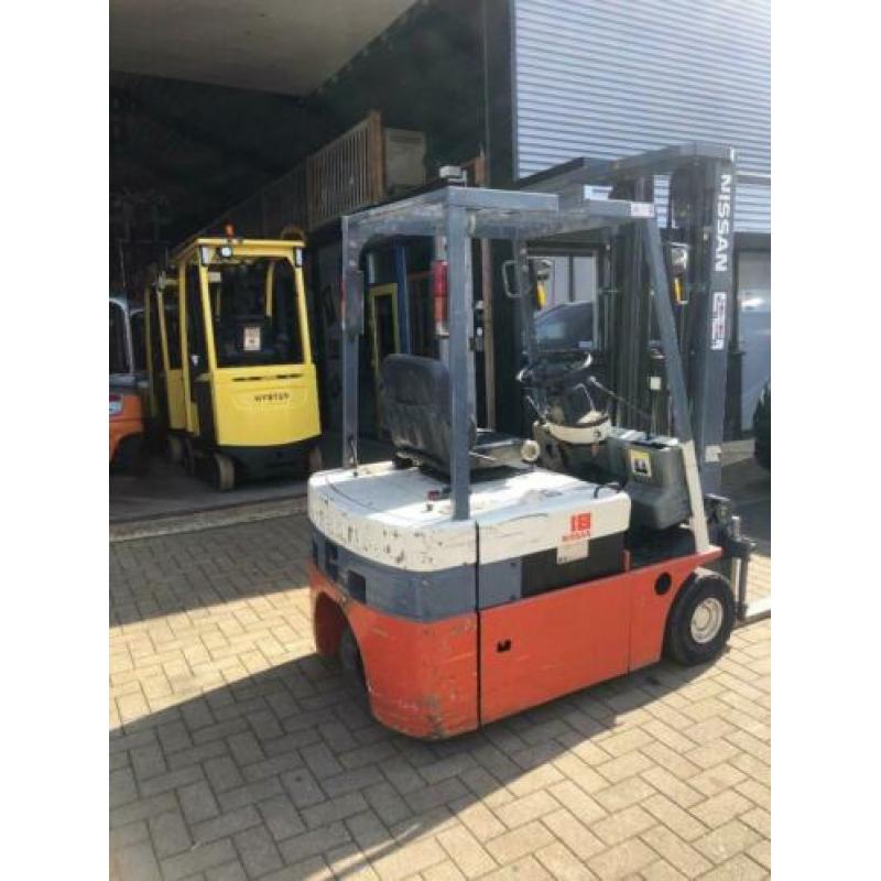 heftruck nissan triplo 5 mtr 3 wiel 48 volt