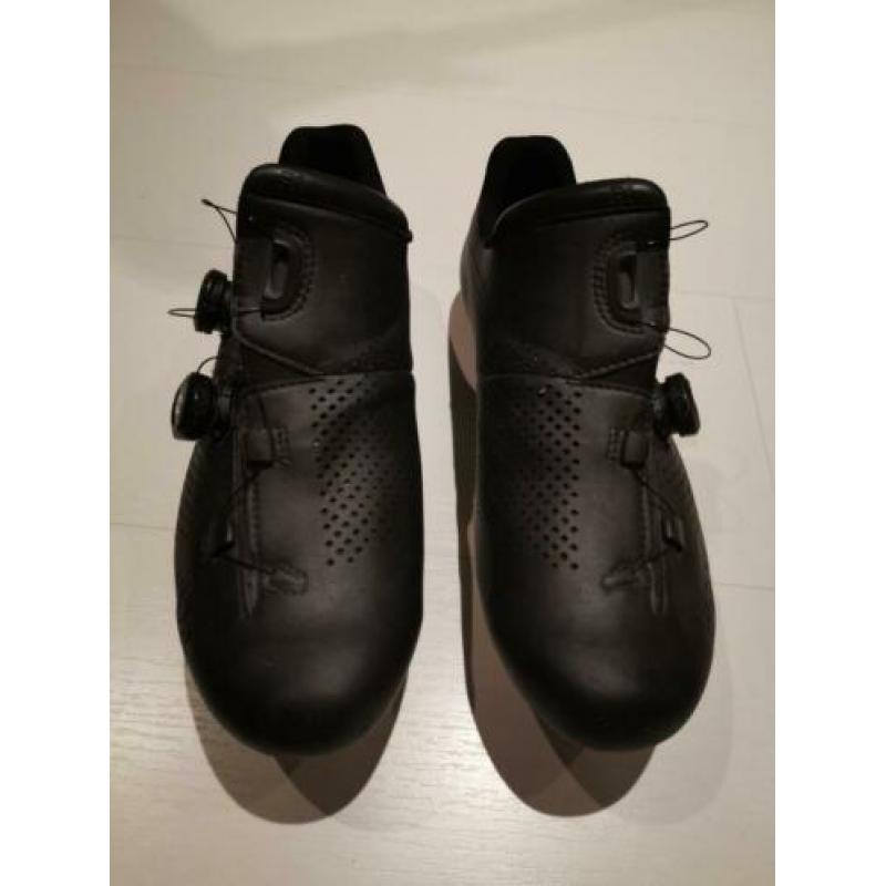 fizik r1b uomo maat 44 SPD sl