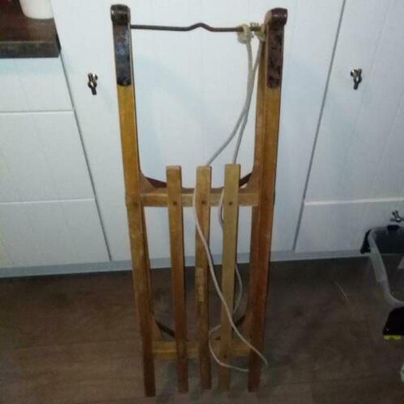 Houten gebruikte slee 1 meter lang
