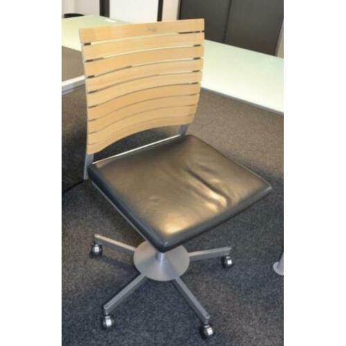 Bulo design bureaustoel hoogte verstelbaar & Steelcase Leap