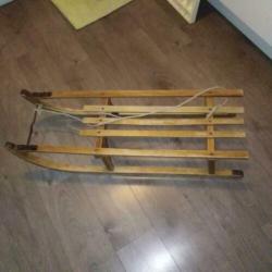 Houten gebruikte slee 1 meter lang