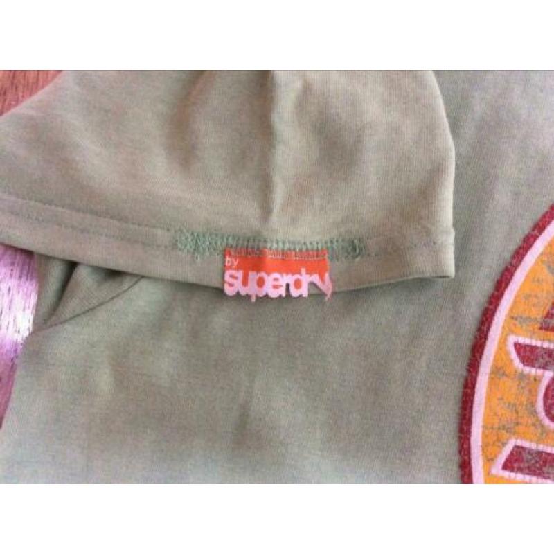 Superdry T-shirt maat XL