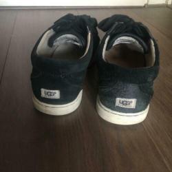 Ugg sneakers maat 38