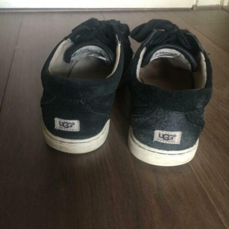 Ugg sneakers maat 38