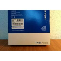 Mooie Tivoli Design koptelefoon / Headphones : Radio Silenz