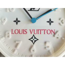 14,95 --- louis vuitton klok geïnspireerd