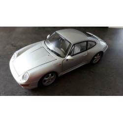 Porsche Carrera S UT-models 1:18