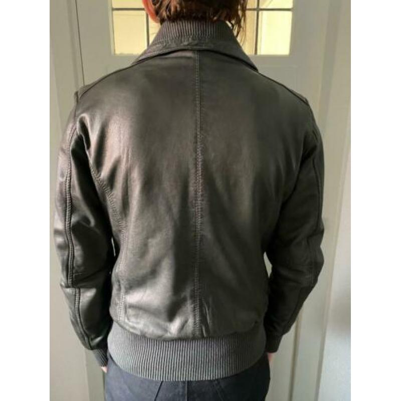 bomber leer / leren tussenjas / kort jack leder maat M 38-40