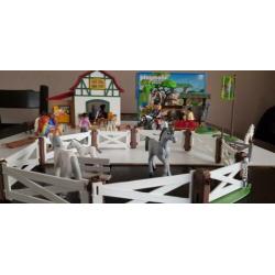 Playmobil paardenset (ponypark, wasstraat en rijbak)