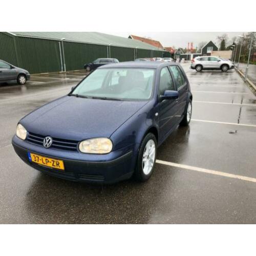 Volkswagen Golf 1.4 55KW 2003 Blauw