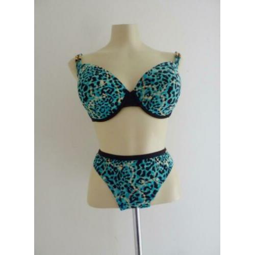 Turquoise beugelbikini met donkerblauw dessin van Sapph.