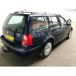 Volkswagen Golf 1.6 Variant 77KW 2001 Blauw
