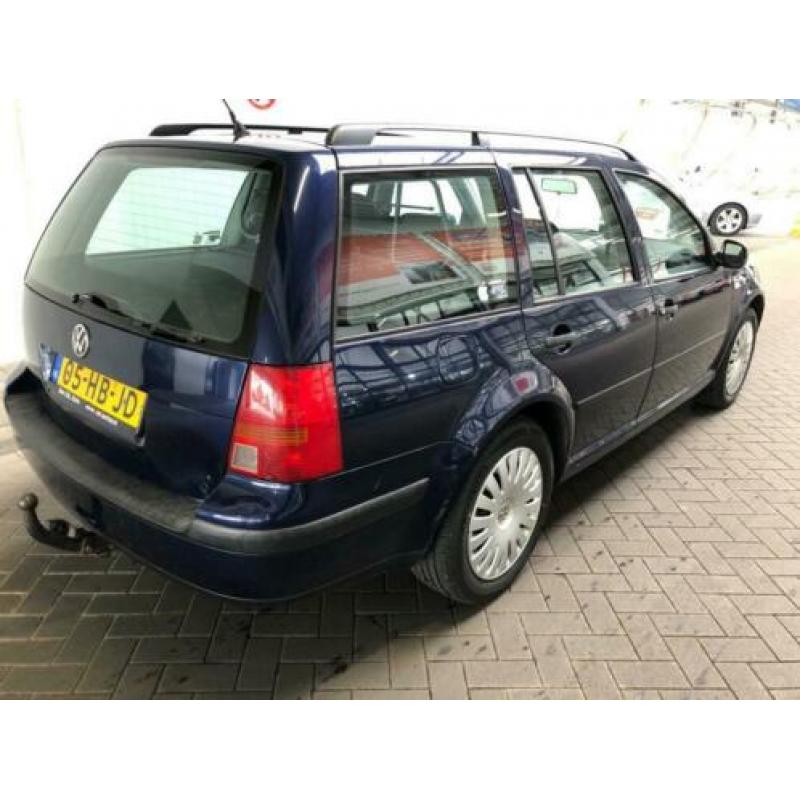 Volkswagen Golf 1.6 Variant 77KW 2001 Blauw