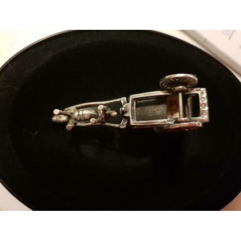 Antiek zilveren miniatuur - koets met paard