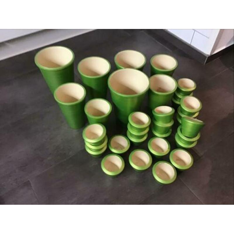Te koop serie potten ( zie foto’s)