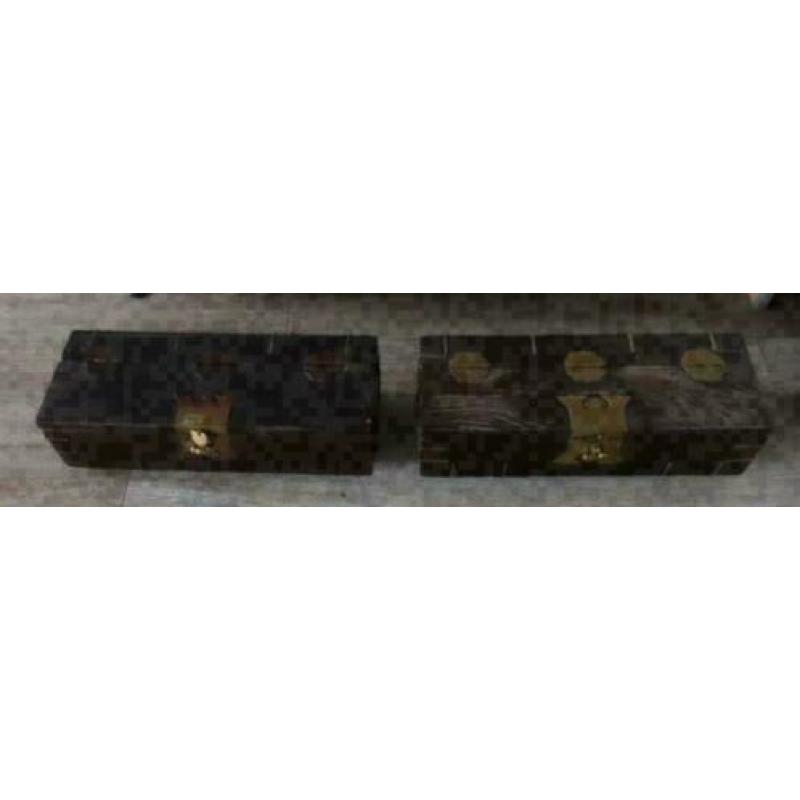 2 stuks Chinese opberg kist van hout