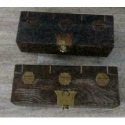 2 stuks Chinese opberg kist van hout
