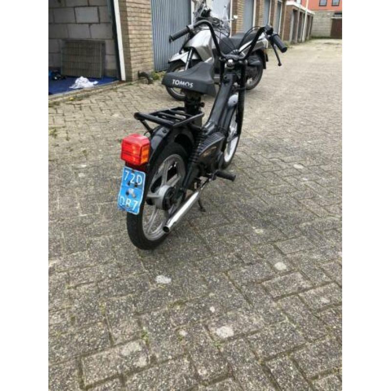 Tomos snor snorscooter brommer scooter fiets motor