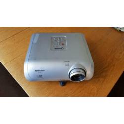 SHARP BEAMER XR10SL 2000 lumen