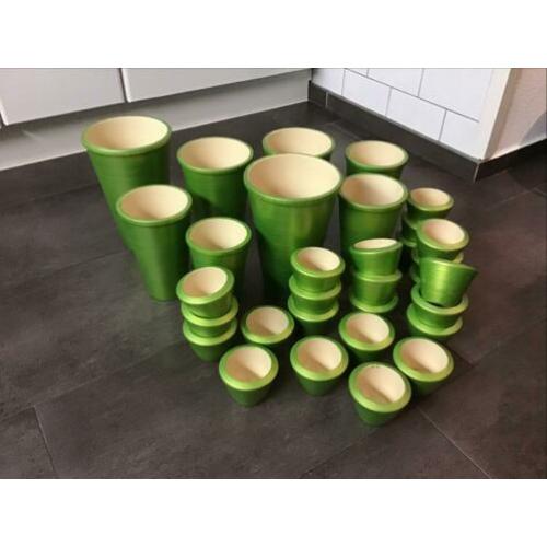 Te koop serie potten ( zie foto’s)